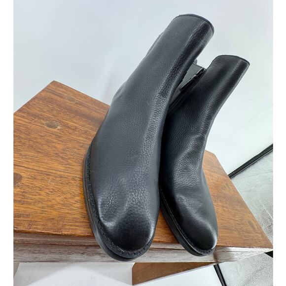 COLE HAAN Landry Bootie NEW $240 Waterproof Leather Size 8B - Picture 5 of 11